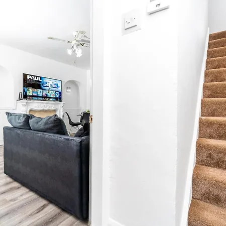 Three Bed House - Garden - Parking - 5 Guests - Fast Wifi - Netflix - 83B Villa Birmingham Exterior photo